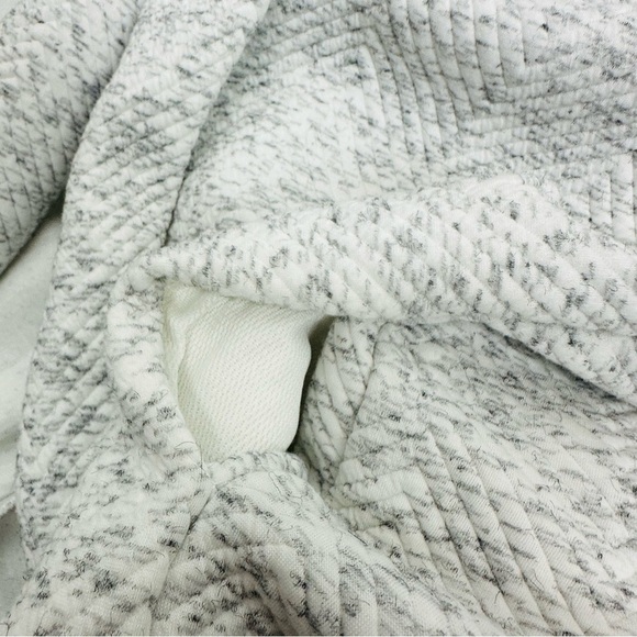 Fabletics Women’s Size Vanessa Medium Heather Gray Open Cardigan Jacket - Picture 11 of 11